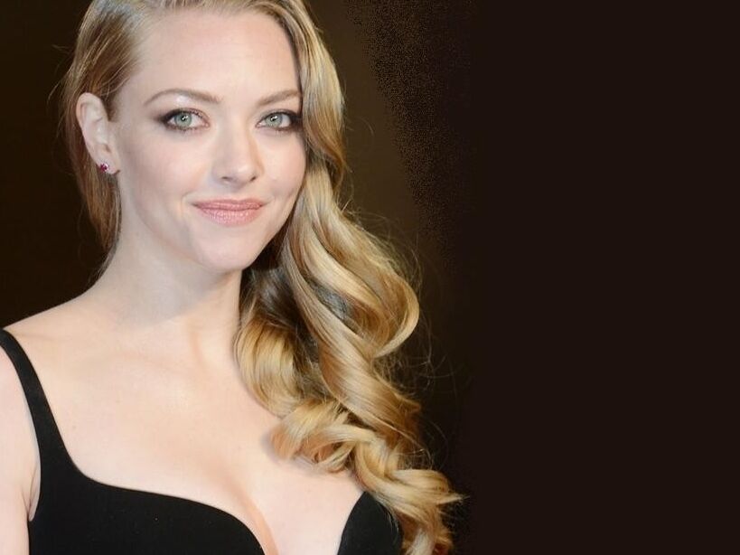 Amanda Seyfried 24 of 115 pics