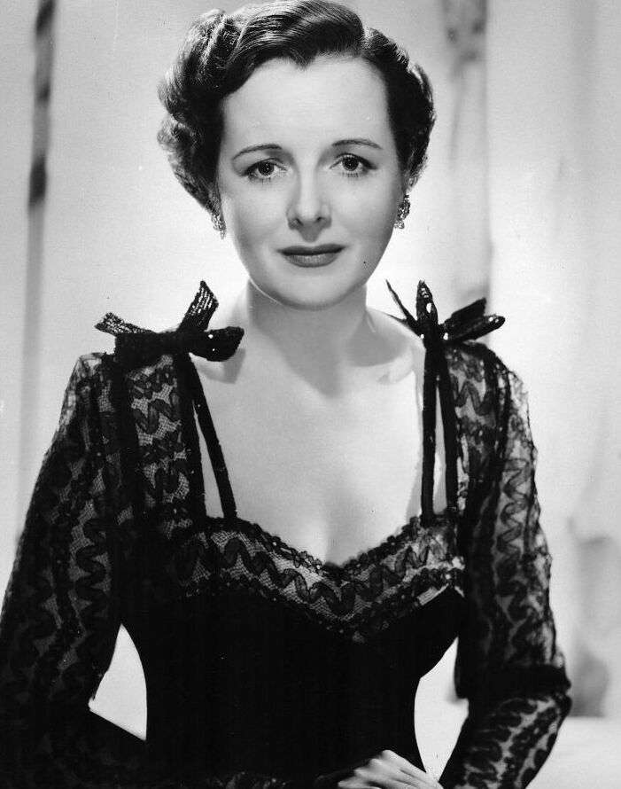 Mary Astor 9 of 21 pics