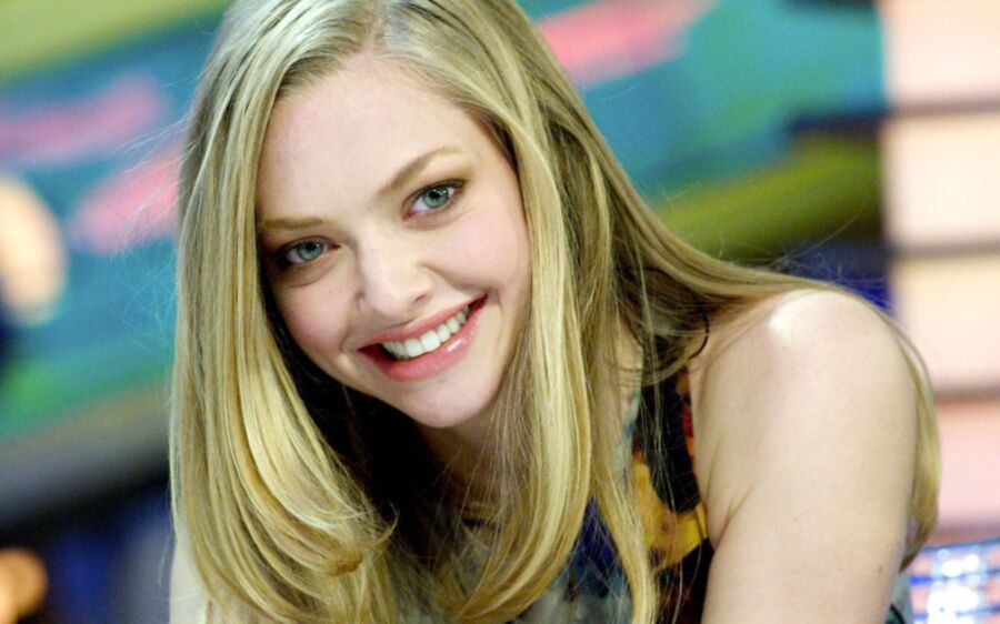 Amanda Seyfried 3 of 115 pics