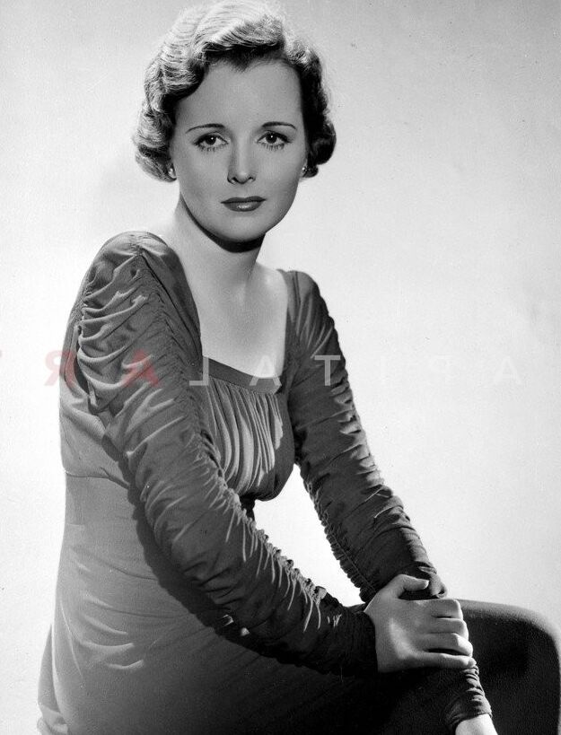 Mary Astor 7 of 21 pics