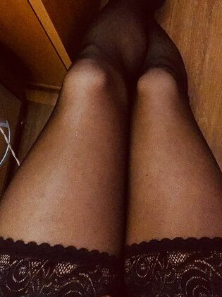 my sexy stockings legs 8 of 16 pics