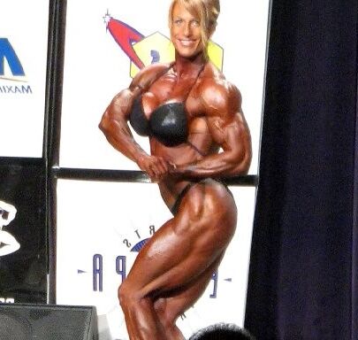 Zoa Linsey! Gorgeous Fake Round Bodybuilder Tits! 12 of 28 pics