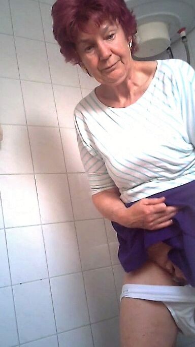 voyeur granny Sigrid wc toilet 24 of 36 pics