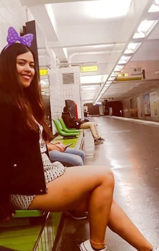 Candid Paris Metro sluts for abuse 1 of 26 pics