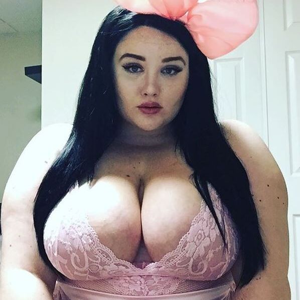 random gorgeous bbw  20 of 37 pics