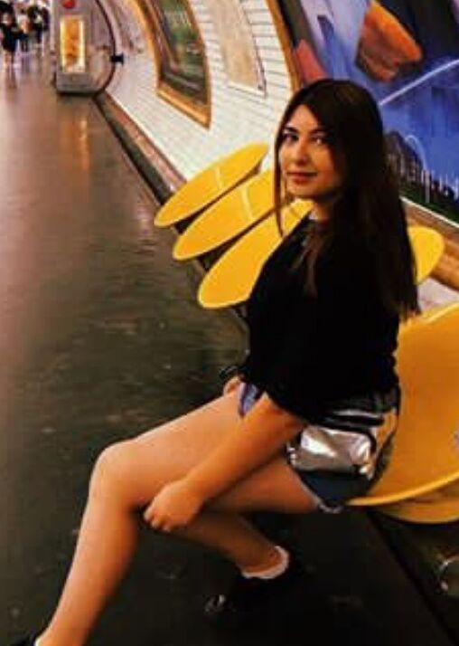 Candid Paris Metro sluts for abuse 3 of 26 pics