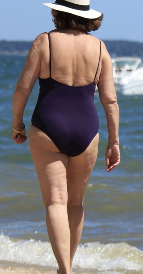 Mature and granny swimsuit  14 of 18 pics