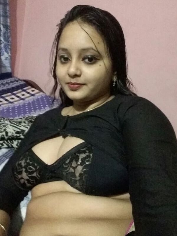 desi beauty all open 2 of 20 pics