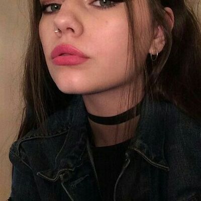 Maggie Lindemann - Fit As Fuck Singer 4 of 21 pics