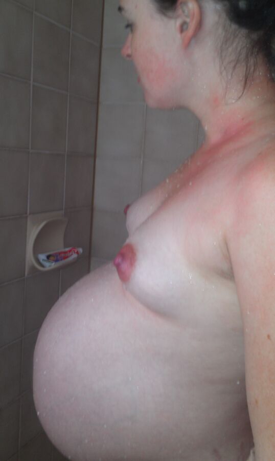 Pregnant amateur wifey 2 of 104 pics