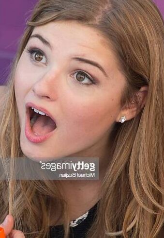 Stefanie Scott 8 of 20 pics