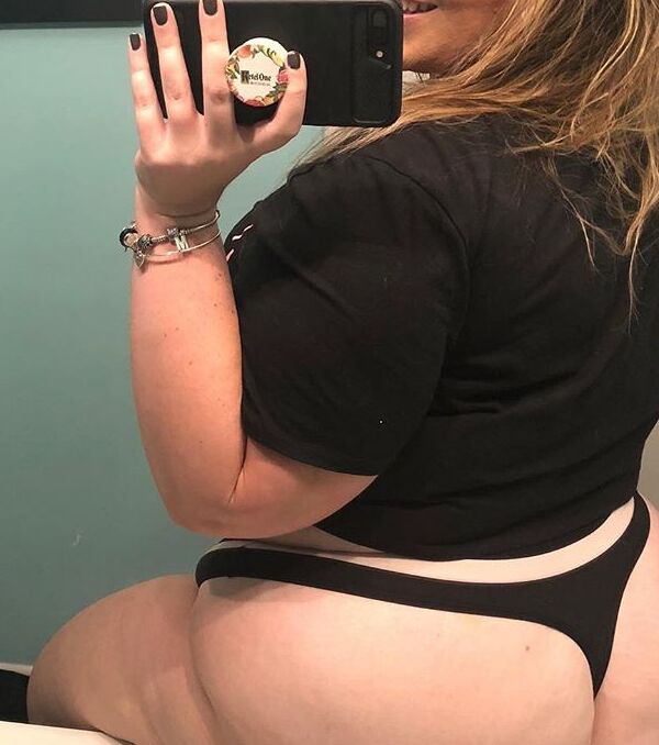 BBW Ashley Rae 14 of 83 pics