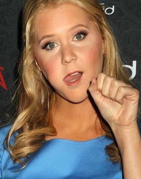 Amy Schumer - American Cumbucket 1 of 12 pics