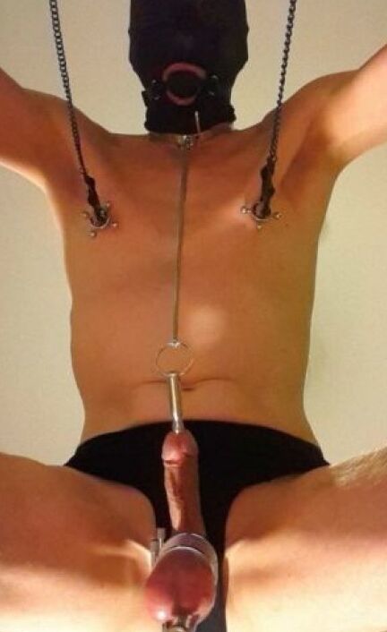 kinky painslut for extreme sadists 7 of 11 pics