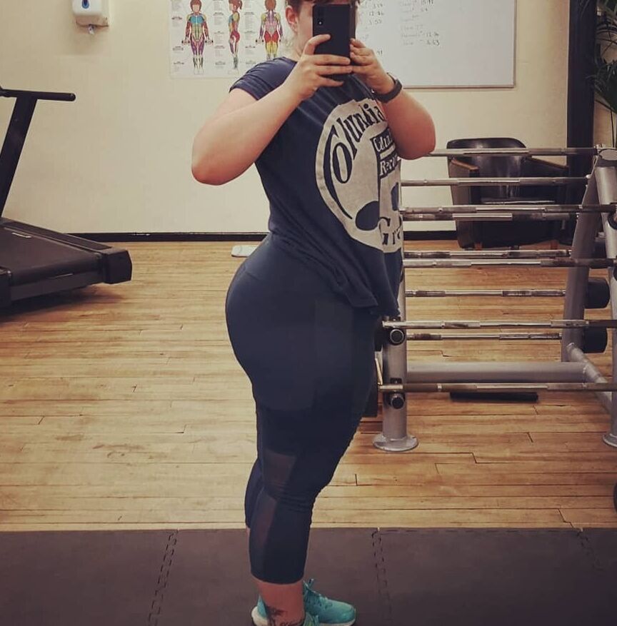 BBW Beth 10 of 202 pics