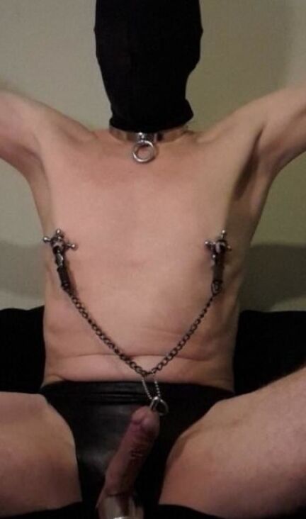 kinky painslut for extreme sadists 1 of 11 pics