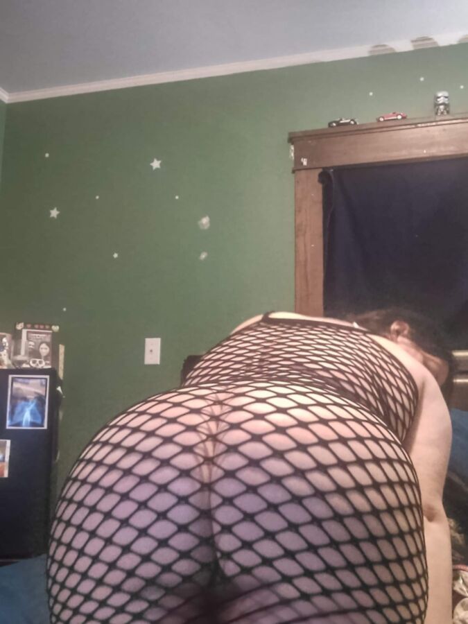 Nothing but my girls yummy huge ass and hairy cunt 2 of 15 pics