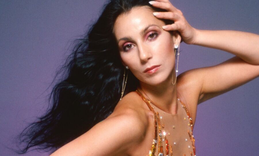 Cher 8 of 19 pics