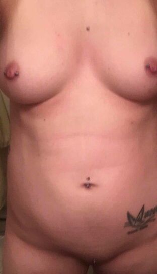 Pieced Nipples 2 of 77 pics