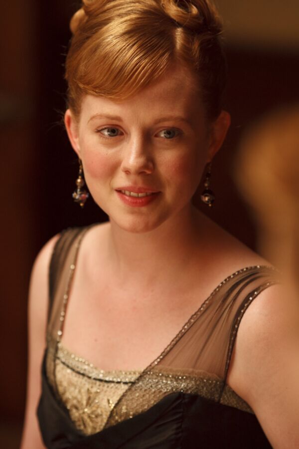 British (UK) TV actress redhead 3 of 16 pics