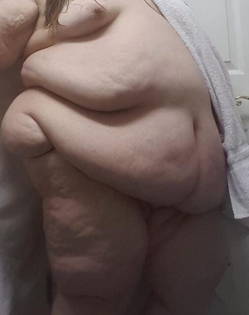 BBW Bellies to cum over 4 of 21 pics