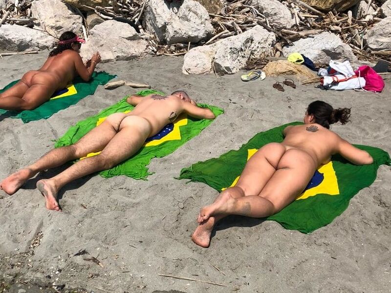 Sexy Brazilian nudists 6 of 65 pics