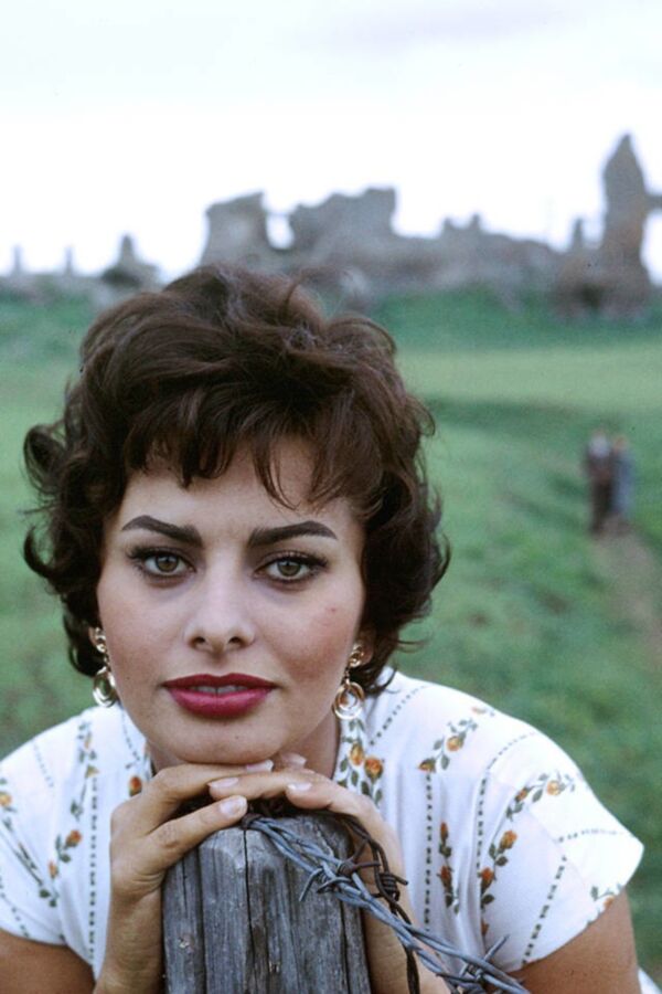 Retro Cleb - Sophia Loren (colour pics) 12 of 55 pics