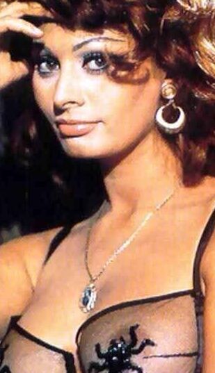 Retro Cleb - Sophia Loren (colour pics) 7 of 55 pics