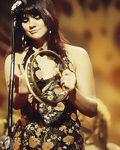 Linda Ronstadt 16 of 19 pics