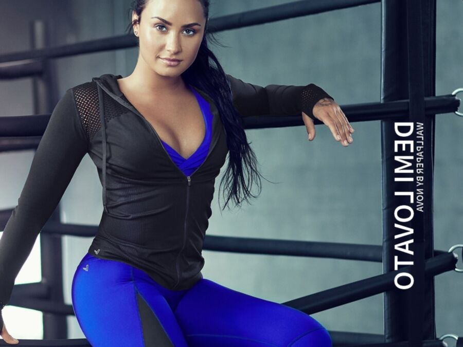 Demi Lovato Wallpapers 6 of 18 pics