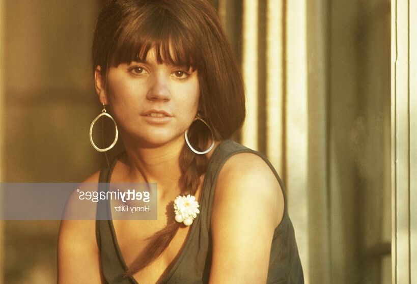 Linda Ronstadt 9 of 19 pics