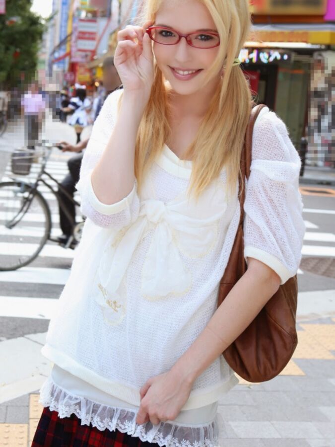 White girls in Japanese uniforms 7 of 77 pics