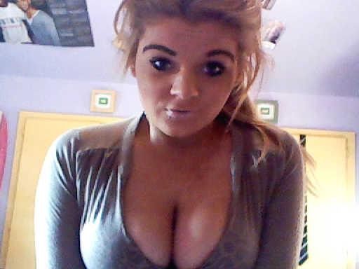 Fat Titted Teen Chav 5 of 27 pics