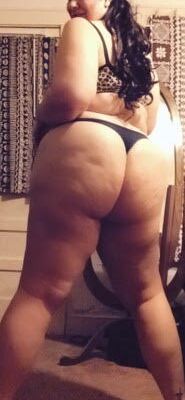 Random thick curvy sluts  21 of 86 pics