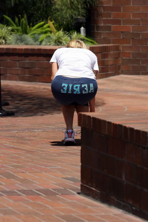 Reese Witherspoon Ass - Tights 1 of 111 pics