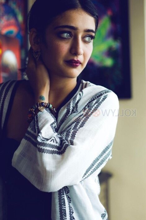 Akshara Haasan 4 of 123 pics