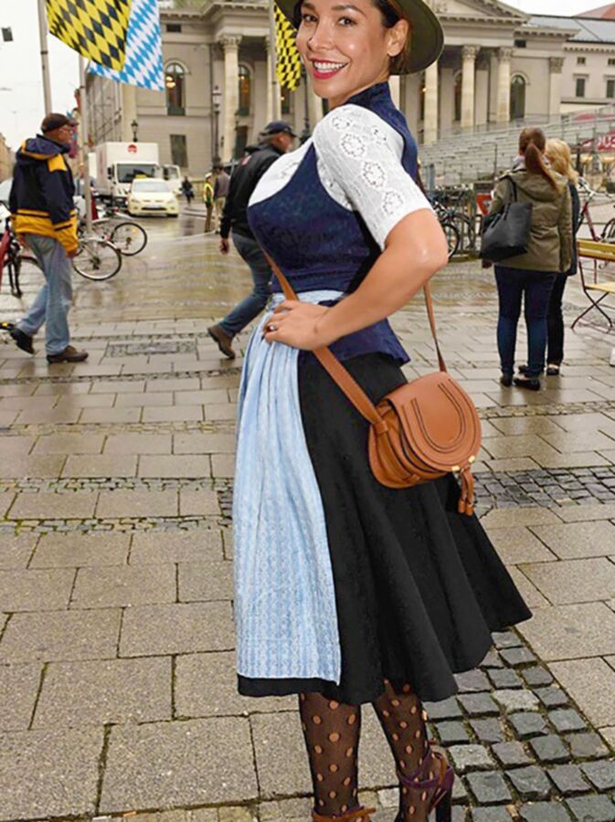 Dirndl-Promidame  Sandra 23 of 100 pics