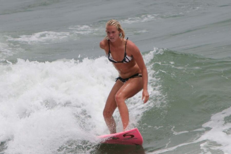 Surf Girl 6 of 43 pics