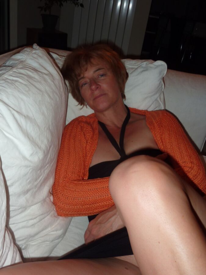 Another Sexy Amateur MILF 23 of 58 pics