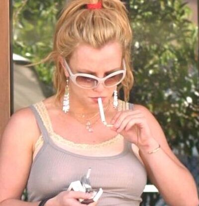 My Favorite Female Singer Britney Spears Smoking Cigarettes 22 of 50 pics