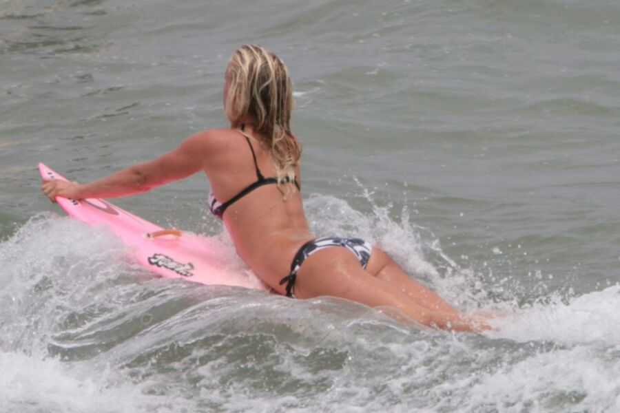 Surf Girl 12 of 43 pics