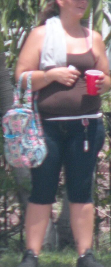 FL stuffed chubby hottie waiting for bus BELLY OVERHANG & HOT! 19 of 28 pics