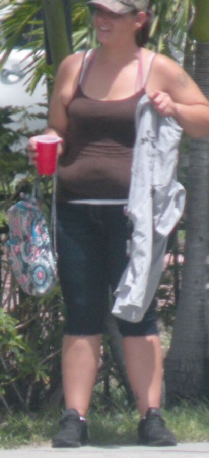 FL stuffed chubby hottie waiting for bus BELLY OVERHANG & HOT! 23 of 28 pics