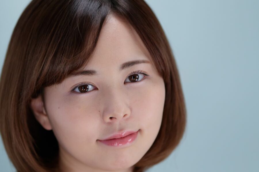 Yuua Emoto Hot Japanese Beauty 6 of 28 pics