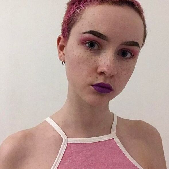 Girls with deliciously buzz cut hairdo 11 of 22 pics