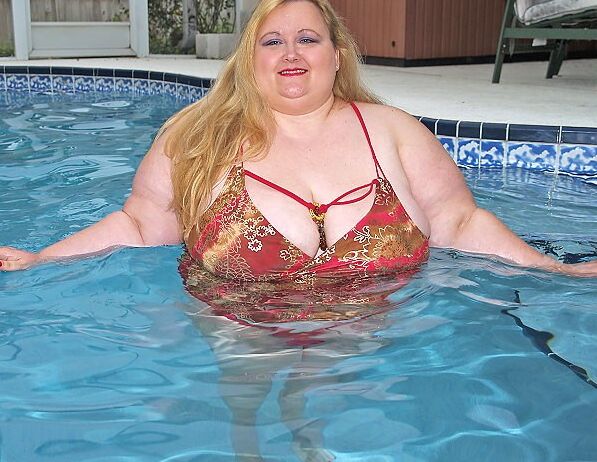 rhfg - bbw chanel - red tankini 8 of 89 pics