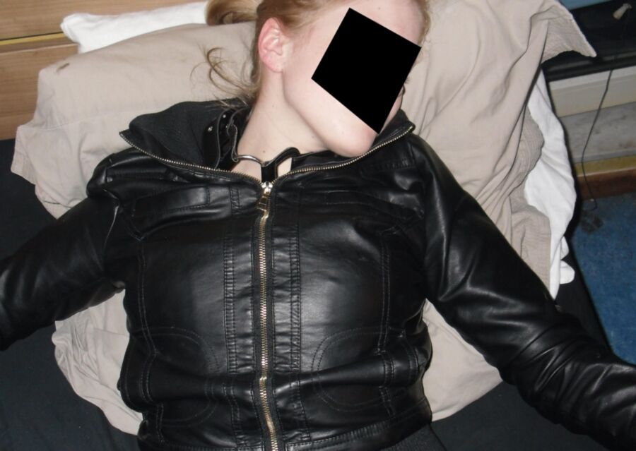 Full Leather whore 10 of 12 pics