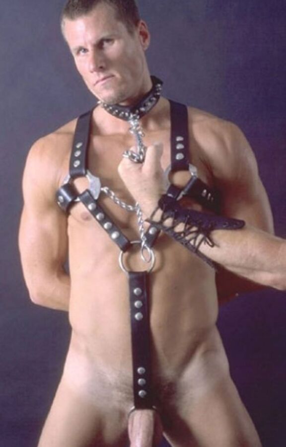 Gay Bondage and BDSM 20 of 117 pics