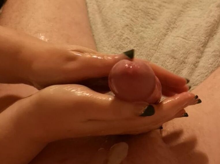 Foot and hand jobs showing off my new Manni & Peddi  15 of 16 pics