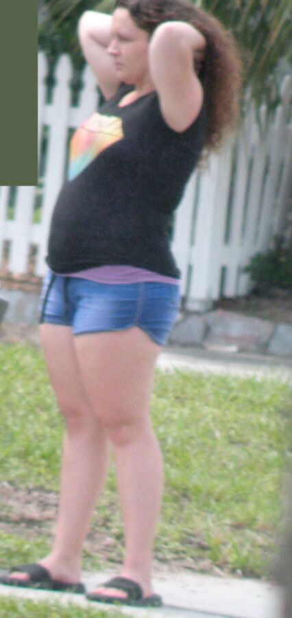 FL Chunky sweet young mom in short shorts CHUBBY bbw plump 12 of 18 pics